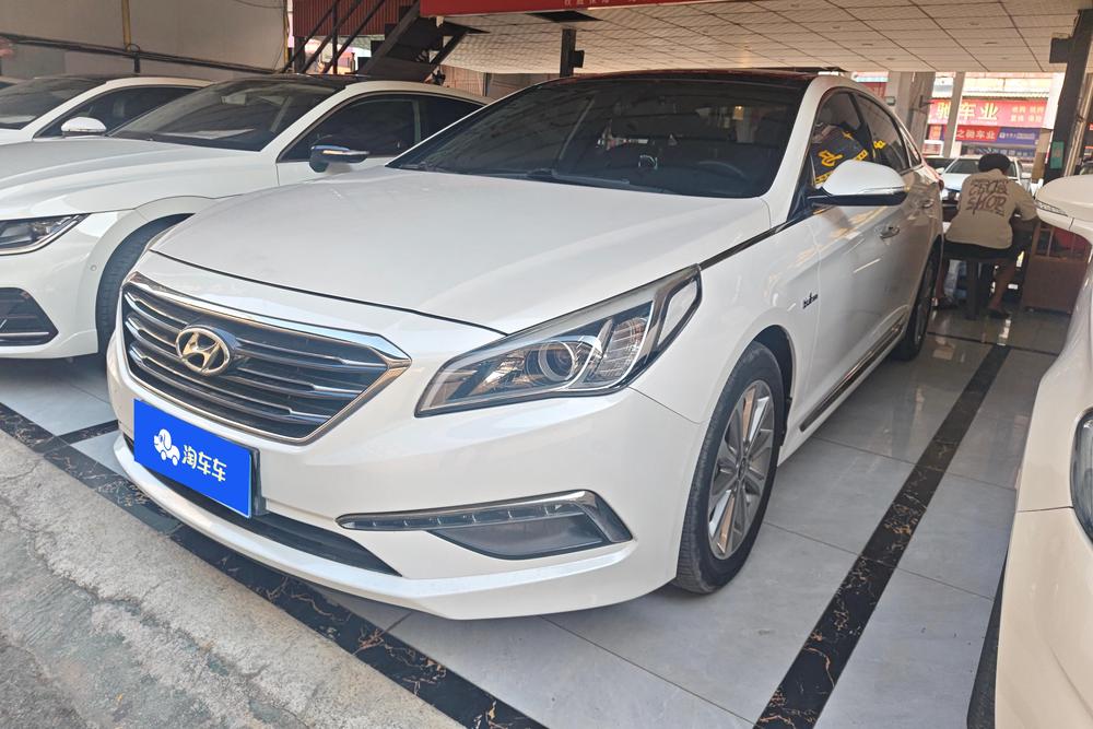 Hyundai Sonata LF