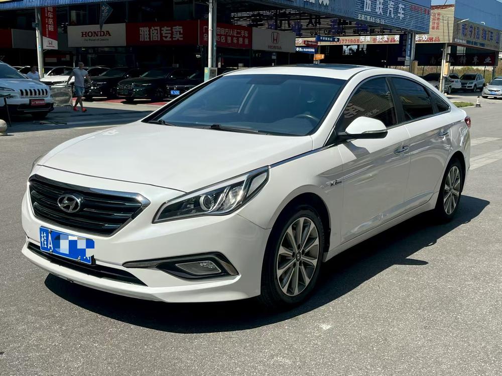 Hyundai Sonata LF