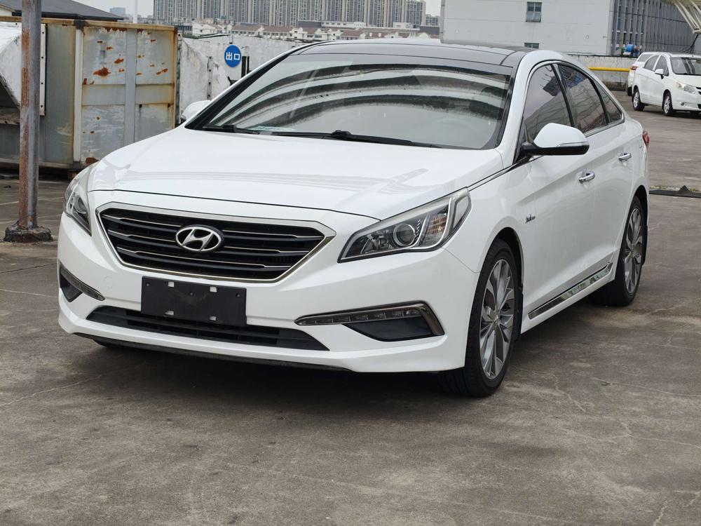 Hyundai Sonata LF