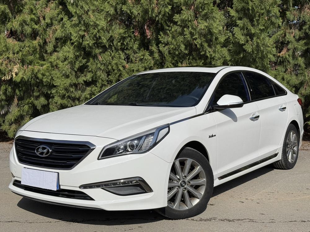 Hyundai Sonata LF