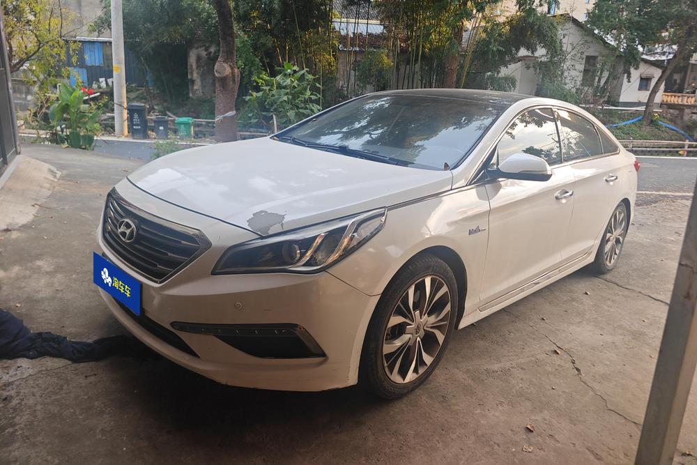 Hyundai Sonata LF