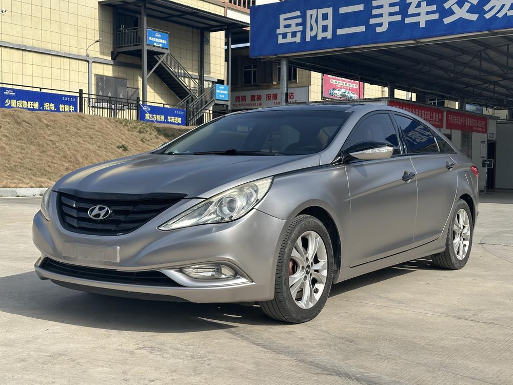 Hyundai Sonata YF