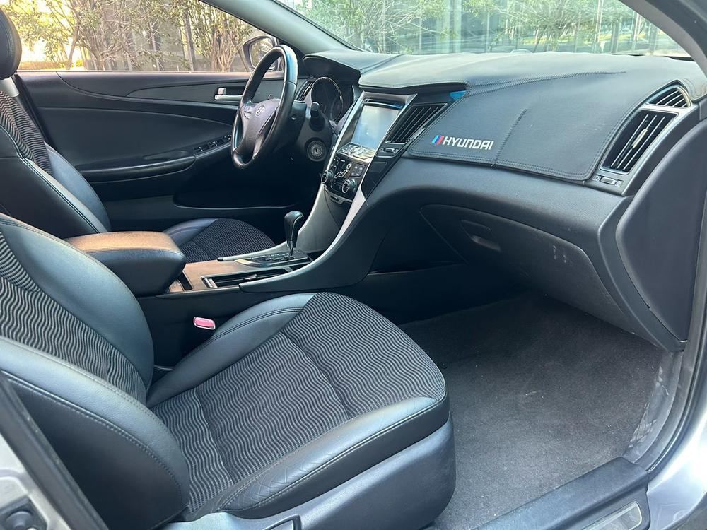 Hyundai Sonata YF