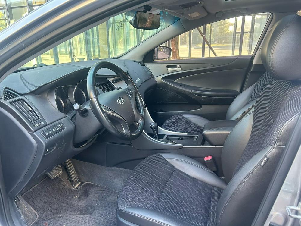 Hyundai Sonata YF