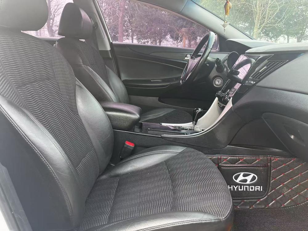 Hyundai Sonata YF