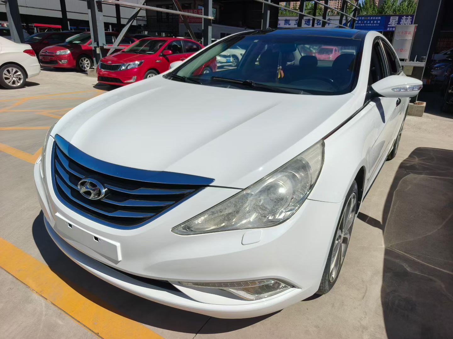 Hyundai Sonata YF