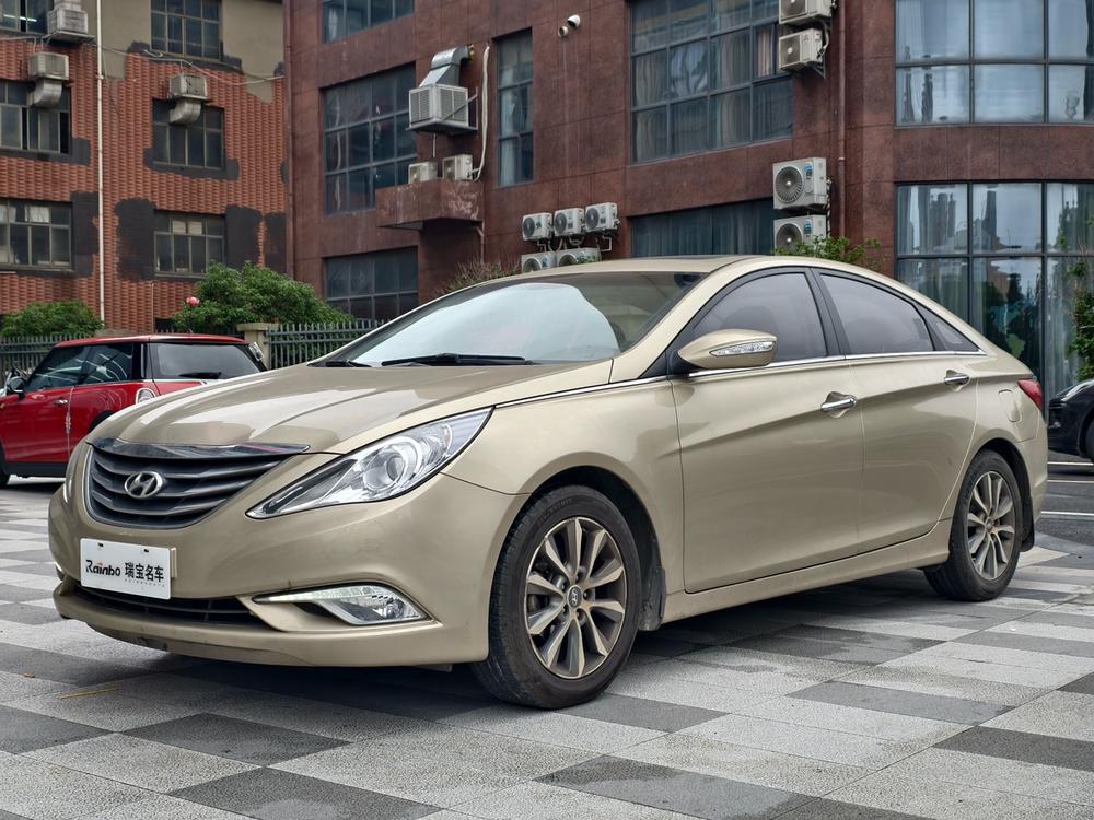 Hyundai Sonata YF