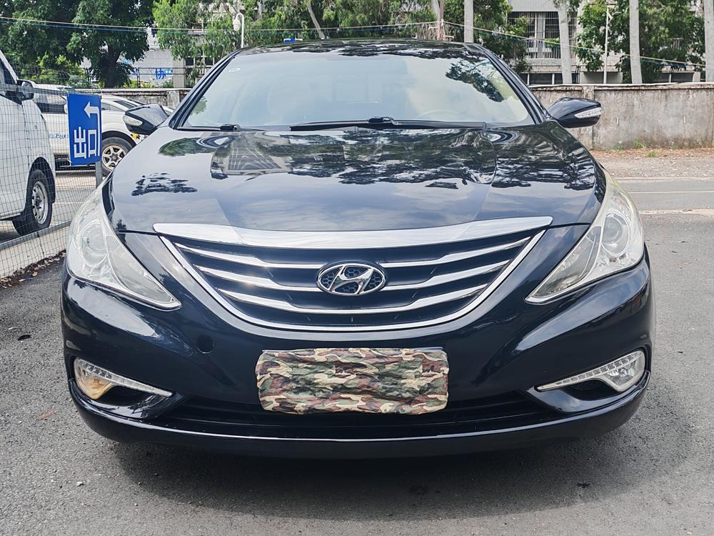 Hyundai Sonata YF