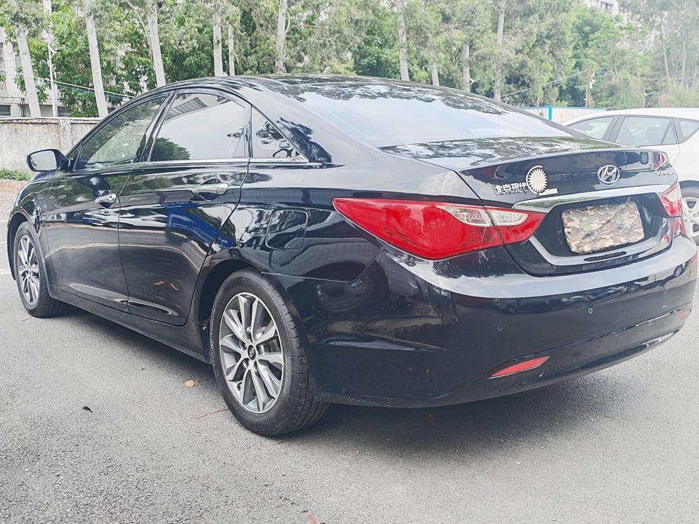 Hyundai Sonata YF