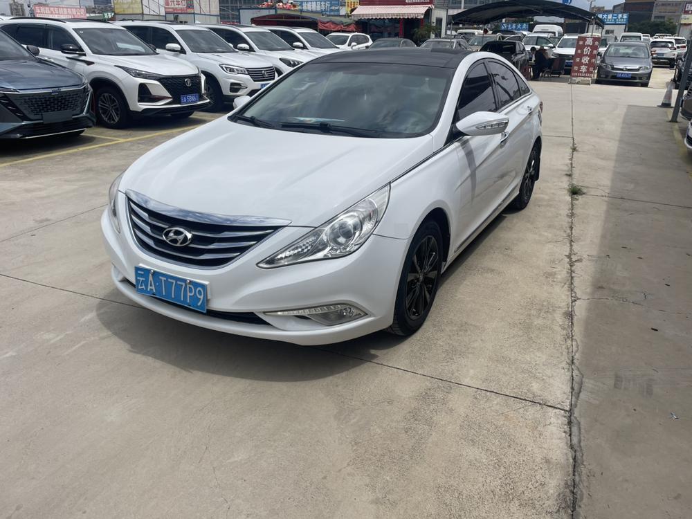 Hyundai Sonata YF