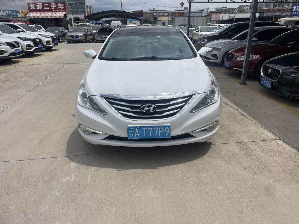Hyundai Sonata YF