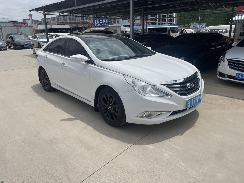 Hyundai Sonata YF