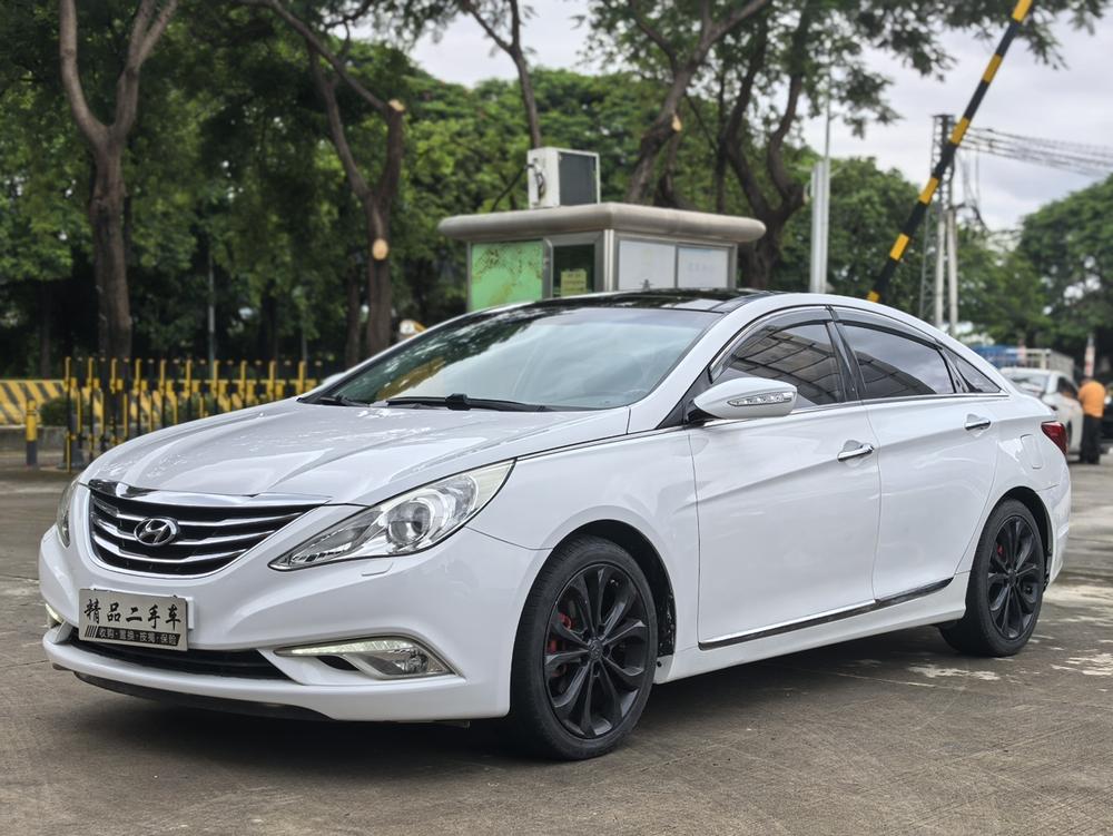 Hyundai Sonata YF