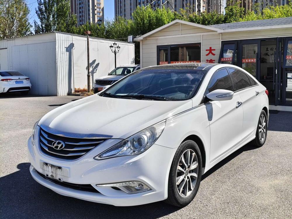 Hyundai Sonata YF