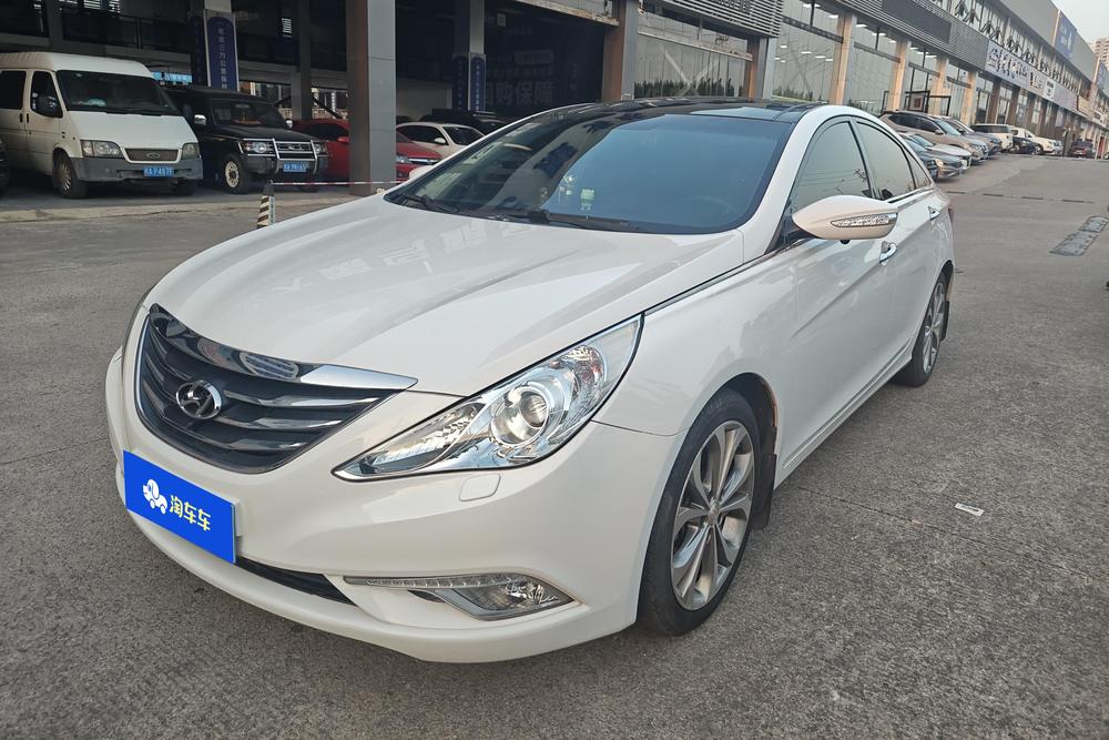 Hyundai Sonata YF