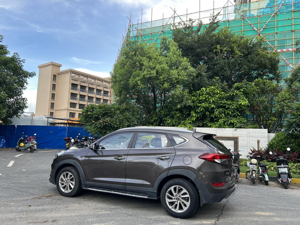 Hyundai Tucson