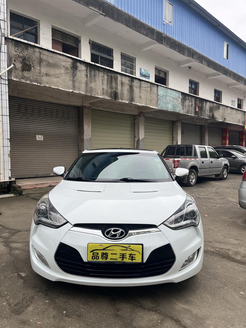 Hyundai Veloster
