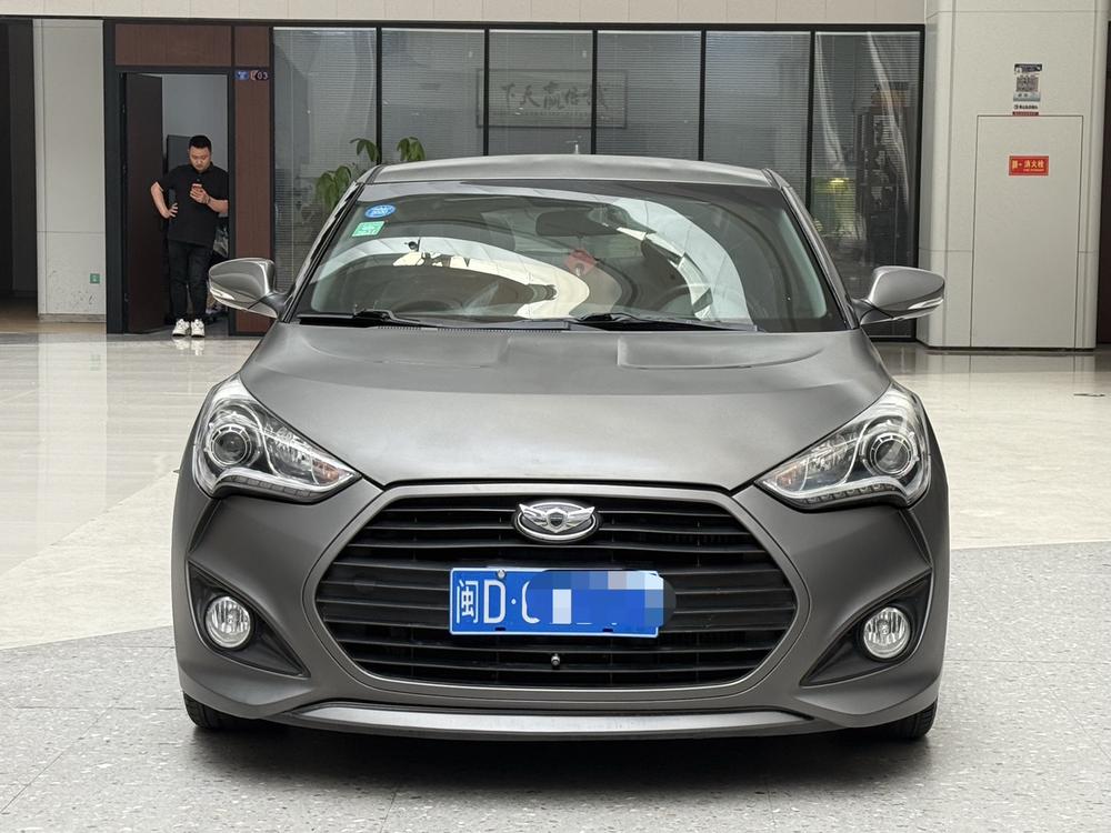 Hyundai Veloster