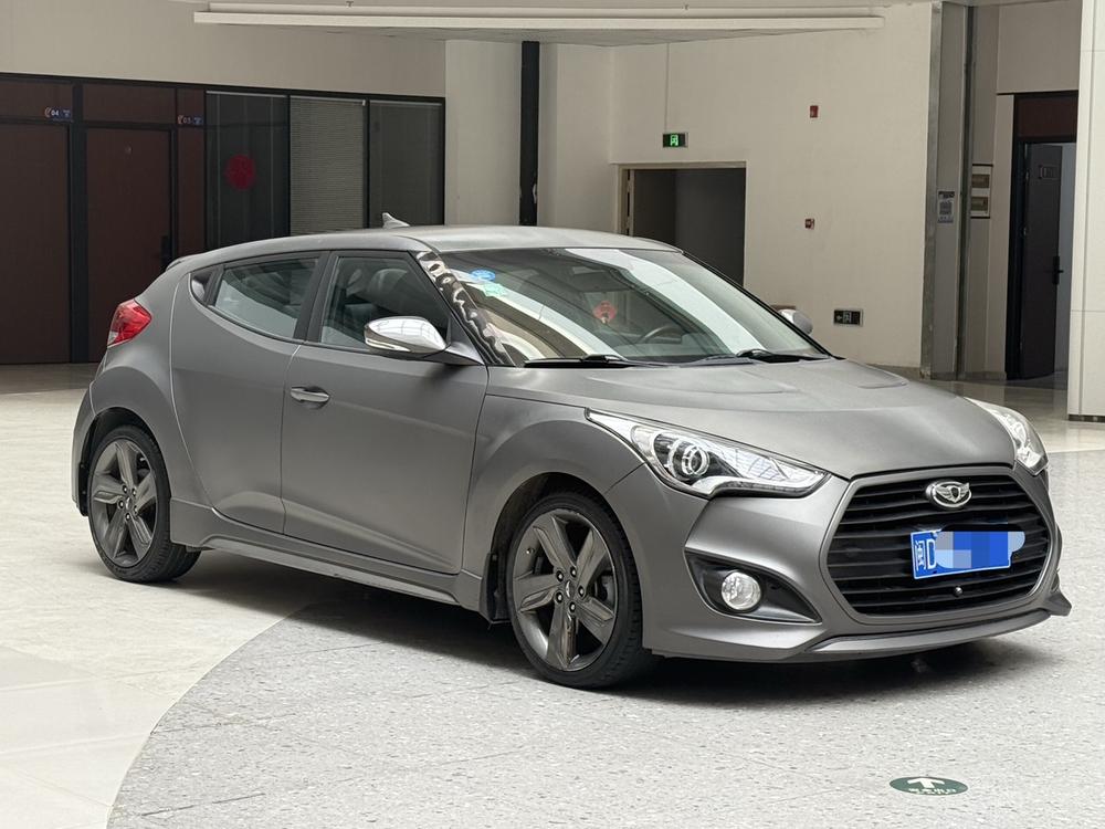 Hyundai Veloster