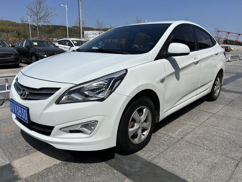 Hyundai Verna