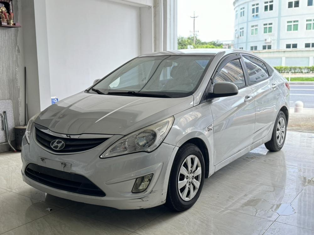 Hyundai Verna