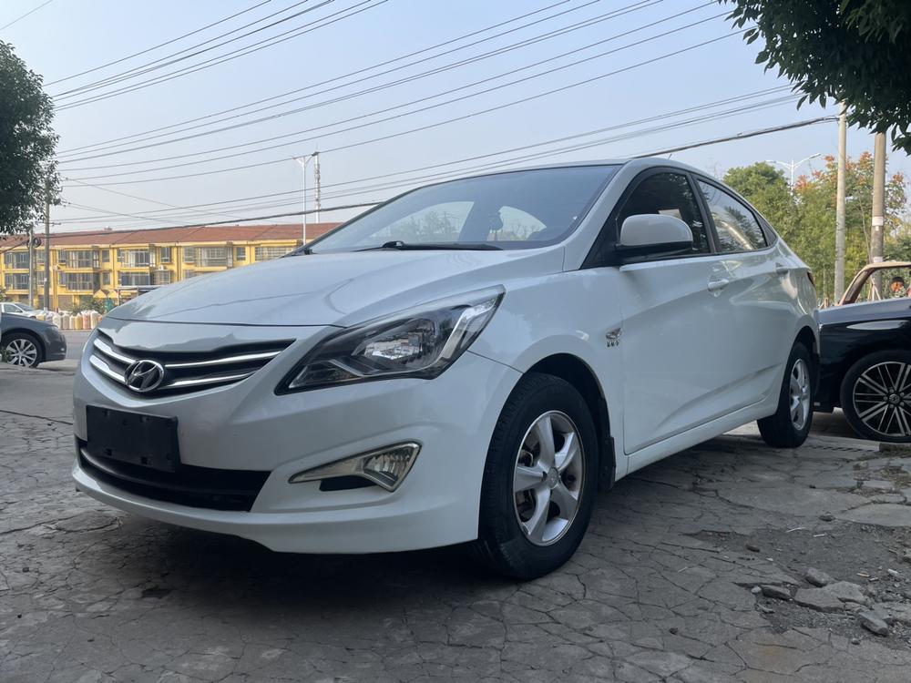 Hyundai Verna