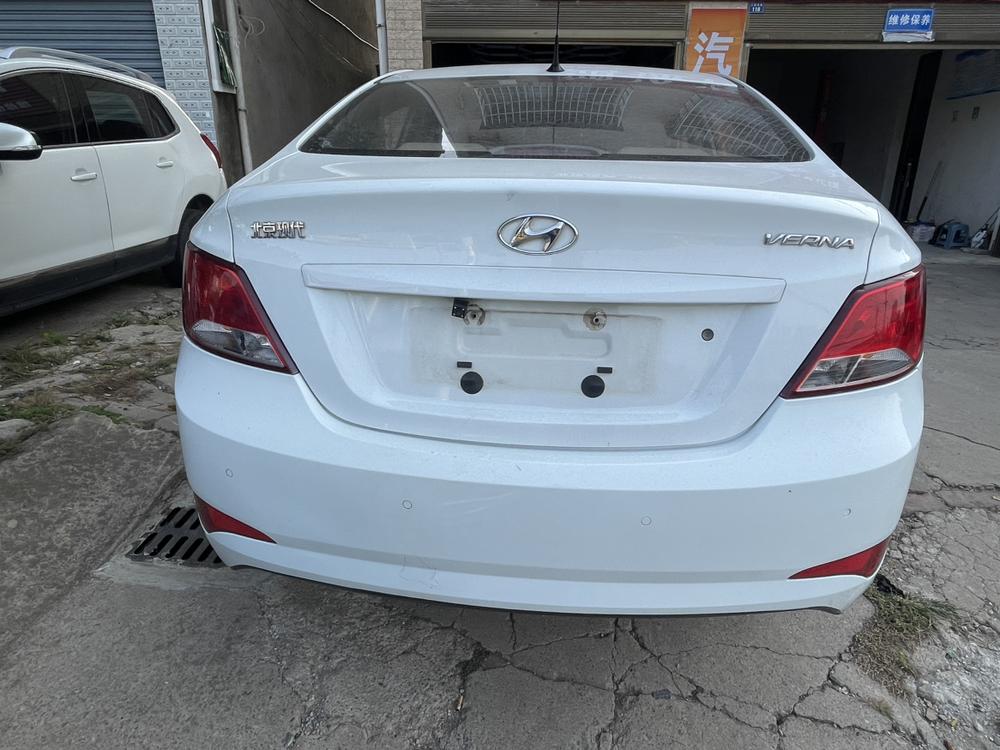 Hyundai Verna