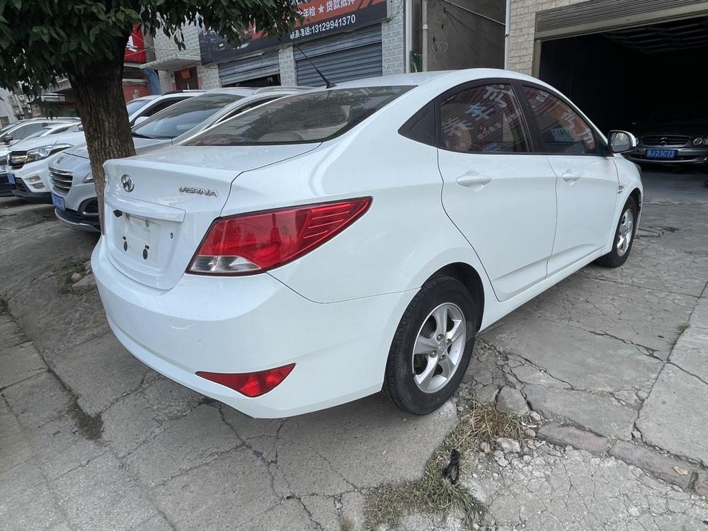 Hyundai Verna