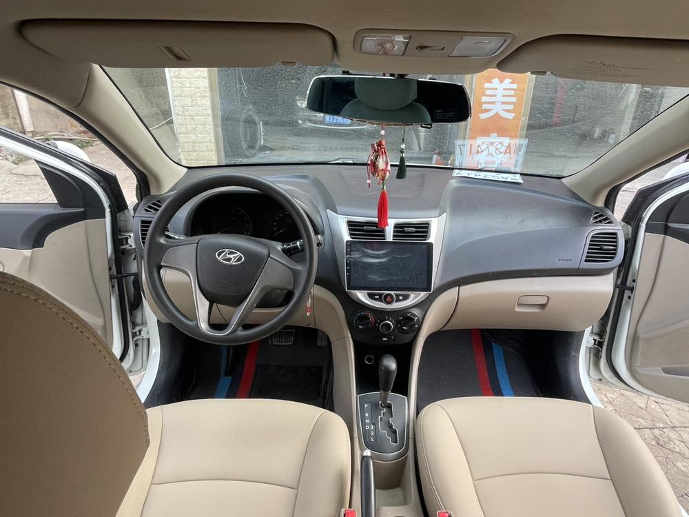 Hyundai Verna