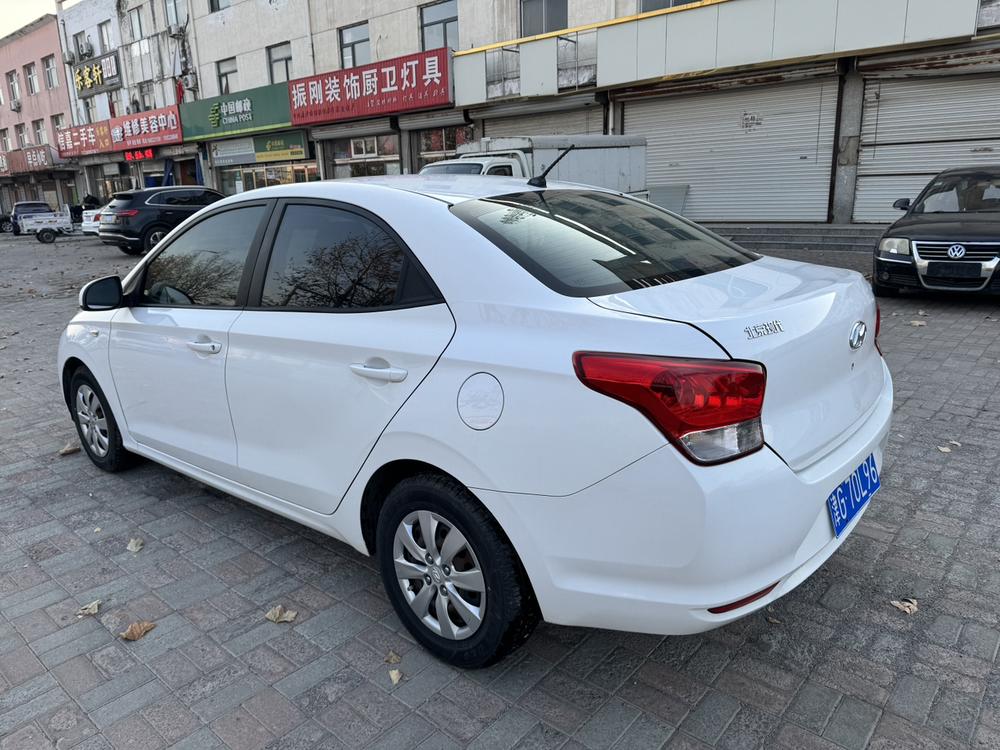 Hyundai Verna