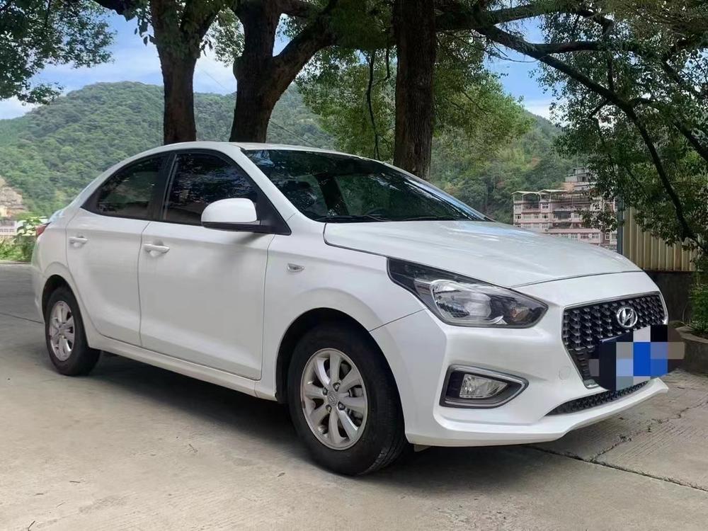 Hyundai Verna