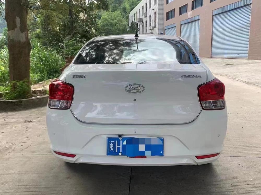 Hyundai Verna