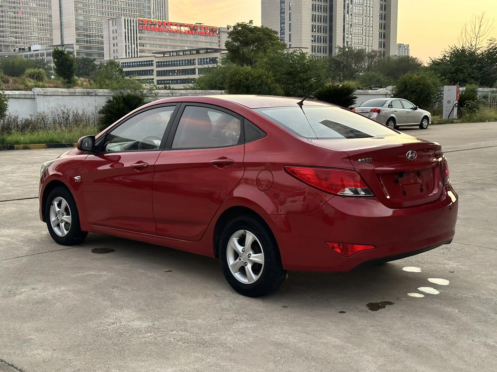 Hyundai Verna