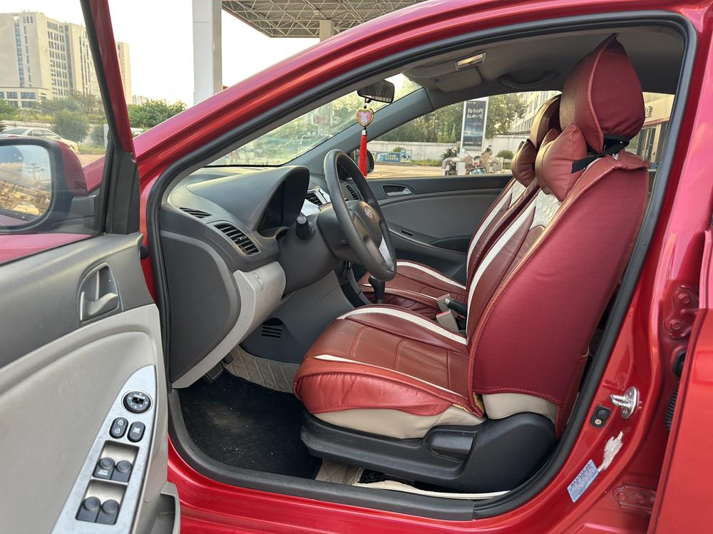 Hyundai Verna