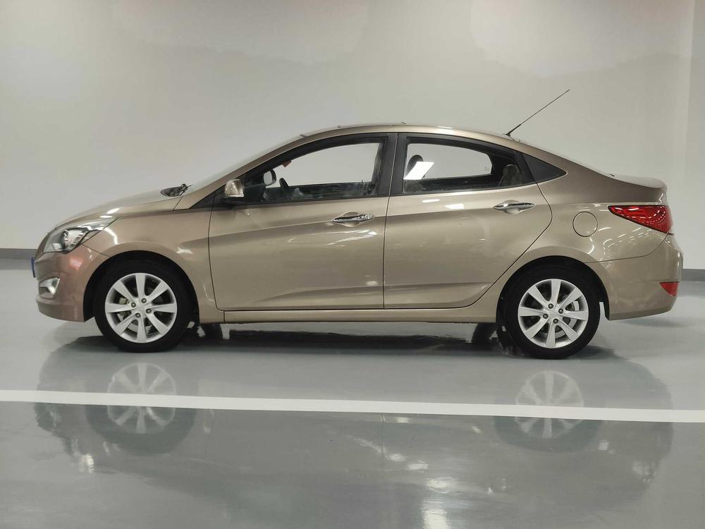 Hyundai Verna