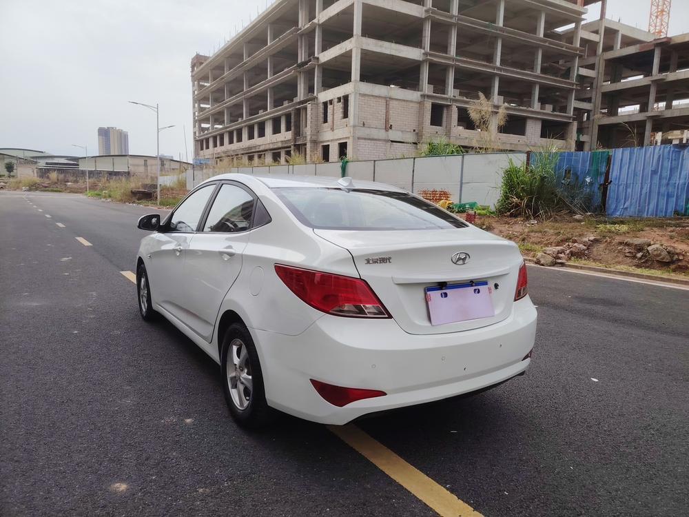 Hyundai Verna