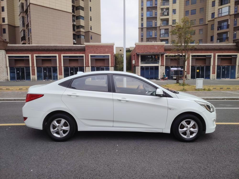 Hyundai Verna