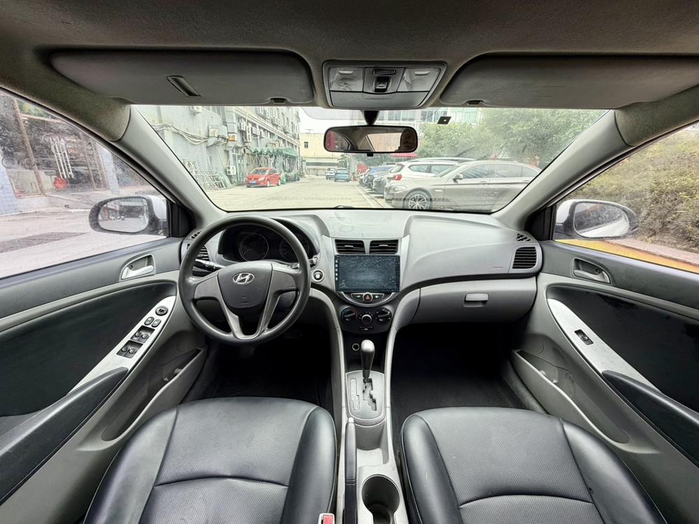 Hyundai Verna