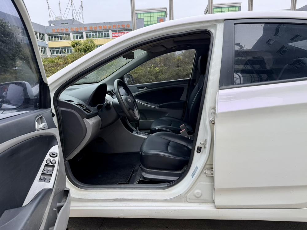 Hyundai Verna