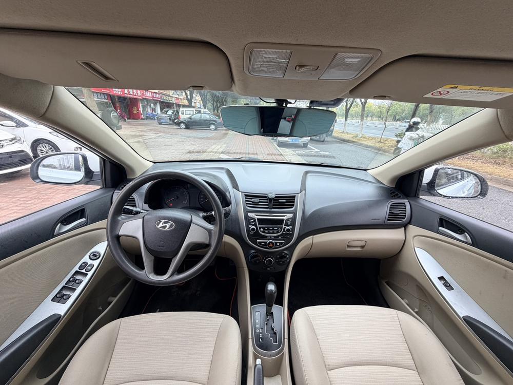Hyundai Verna