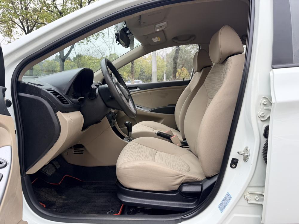 Hyundai Verna