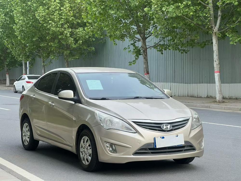 Hyundai Verna