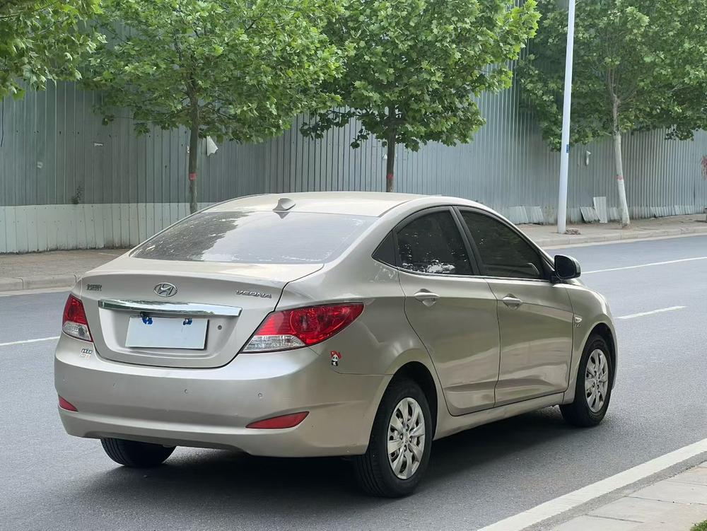 Hyundai Verna
