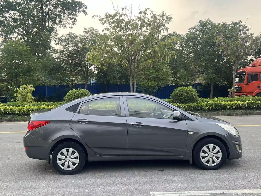 Hyundai Verna