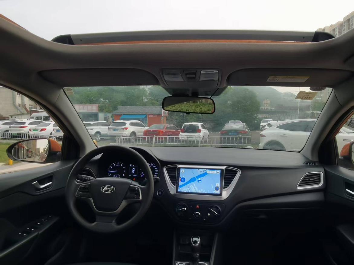 Hyundai Verna