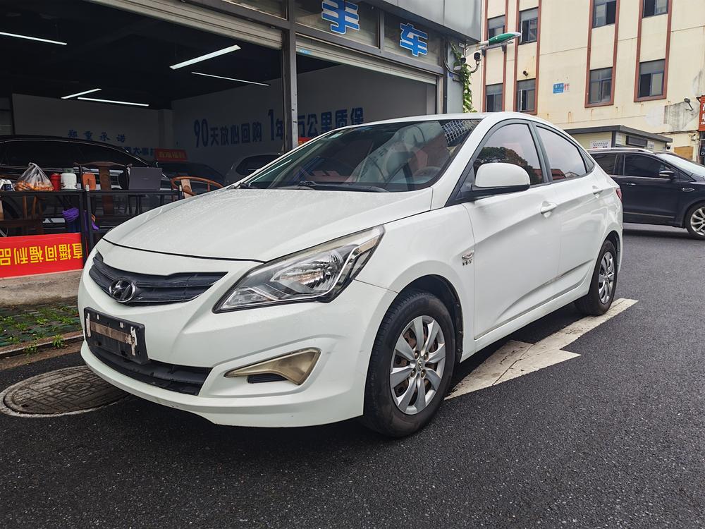 Hyundai Verna