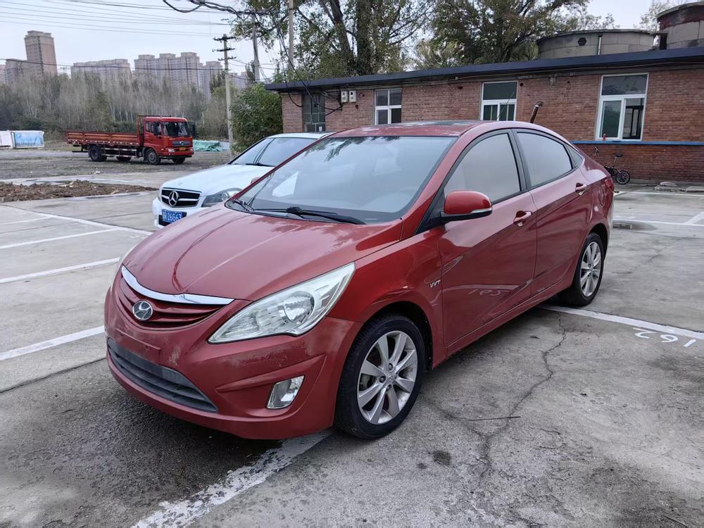 Hyundai Verna