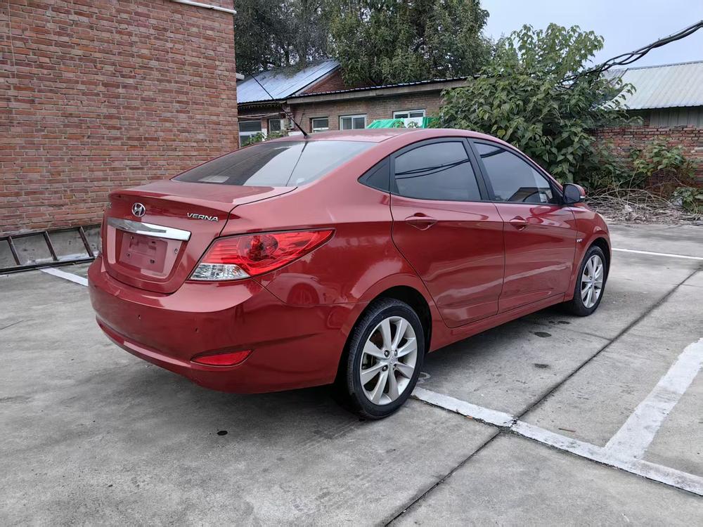 Hyundai Verna