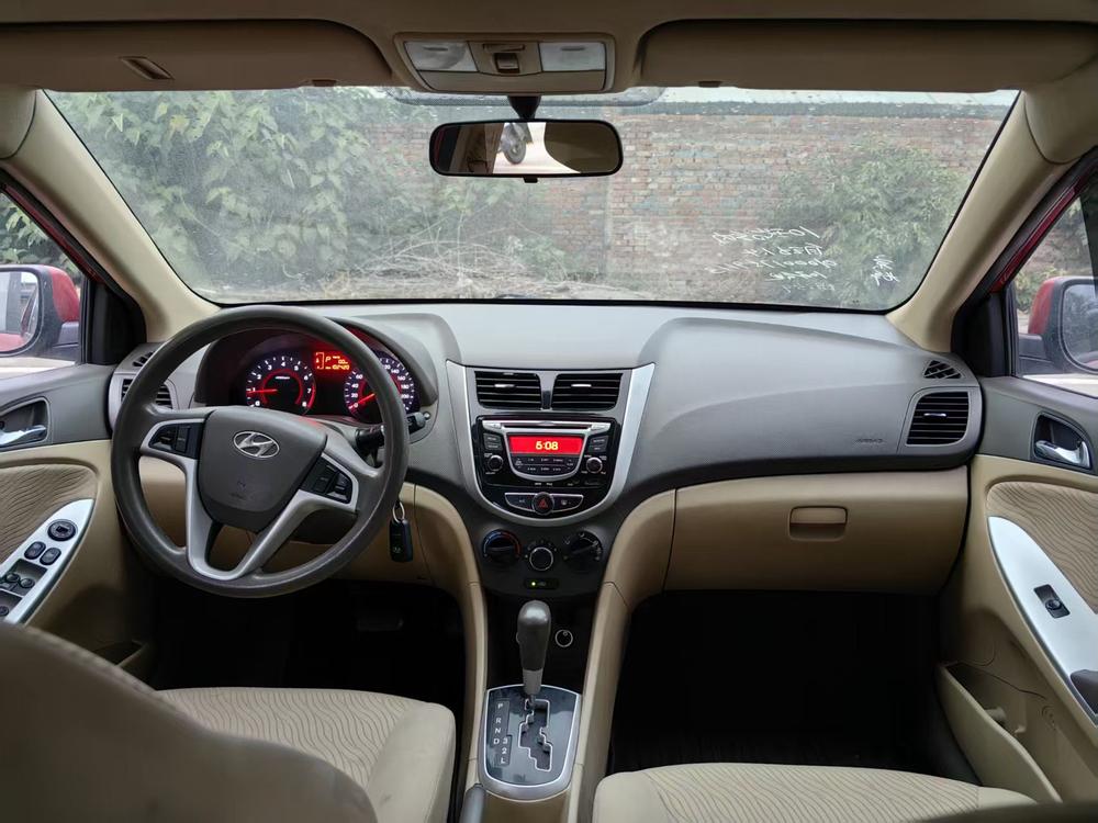 Hyundai Verna