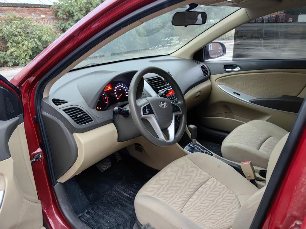 Hyundai Verna